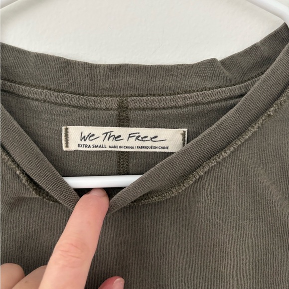 We The Free Olive Green Go To Crewneck Cotton Muscle Tee Tank Top Size XS - Picture 5 of 7